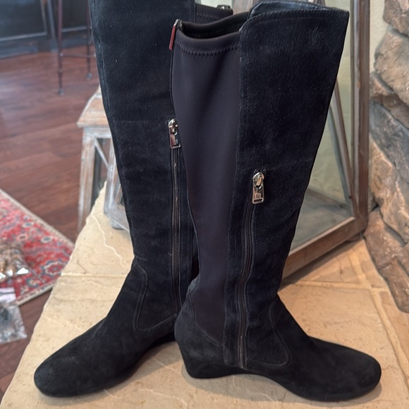 Rockport Suede Boots - Picture 5 of 8